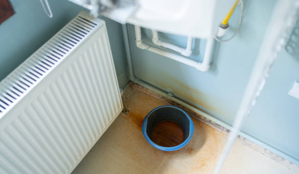 Best 24/7 water damage repair  in Harrisburg, PA